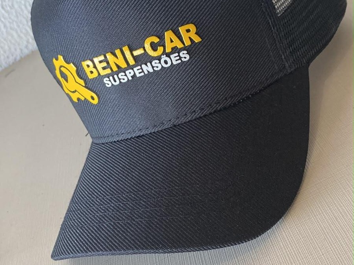 Boné personalizado preto com bordado para empresa